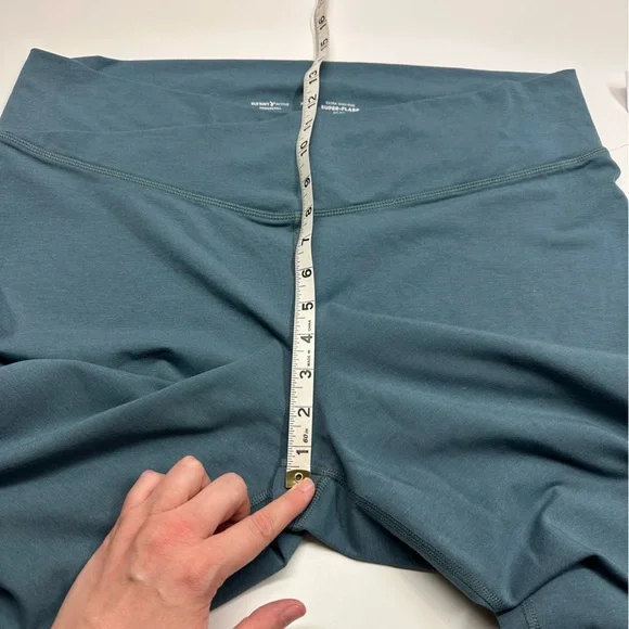 Old Navy Active Powerchill High Rise Crossover Super Flare Pants Jade Shadow XXL - Picture 7 of 8